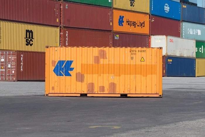 20Ft Standard Shipping Container - Image 2