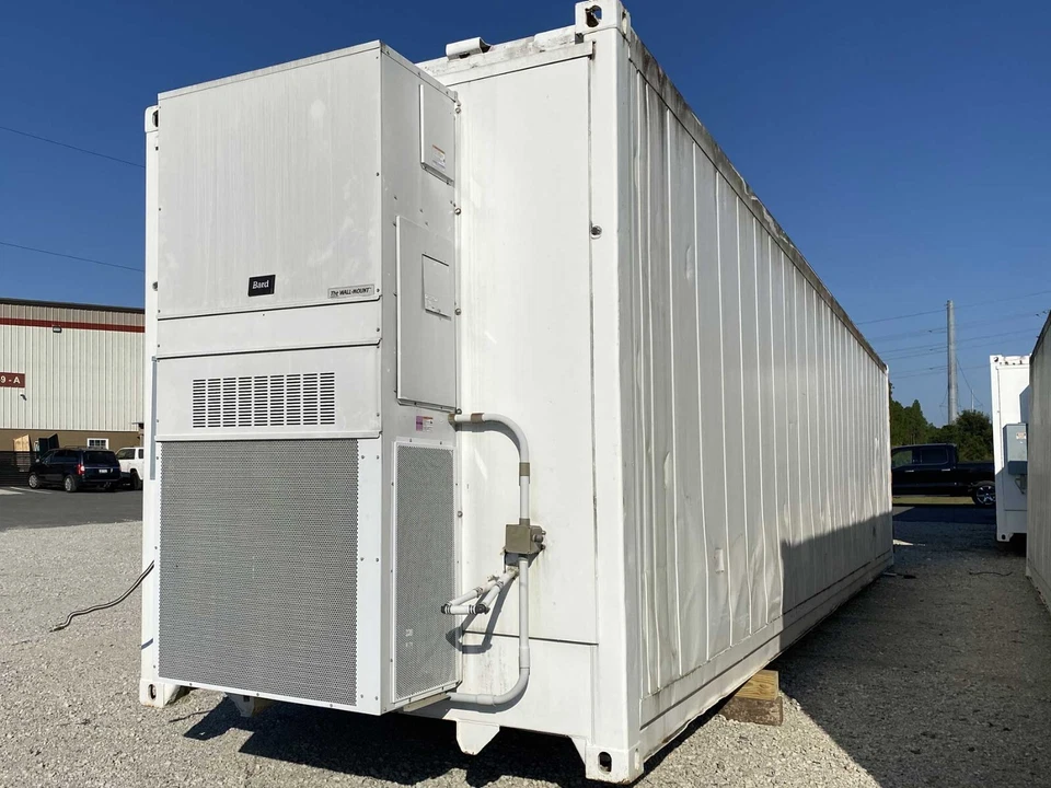 40 Ft High Cube Insulated Shipping Container With 5 Ton Bard Hvac Unit