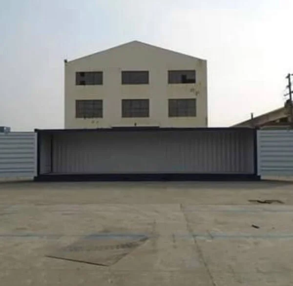 40ft High Cube (9′ 6″ high) Full Side Access Container - Image 4